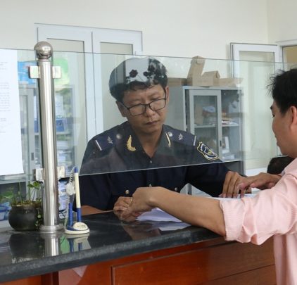 Nhập khẩu hàng hóa miễn thuế tạo tài sản cố định dự án ưu đãi đầu tư